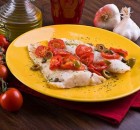 Filetto di merluzzo con pomodorini e olive