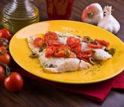 Filetto di merluzzo con pomodorini e olive